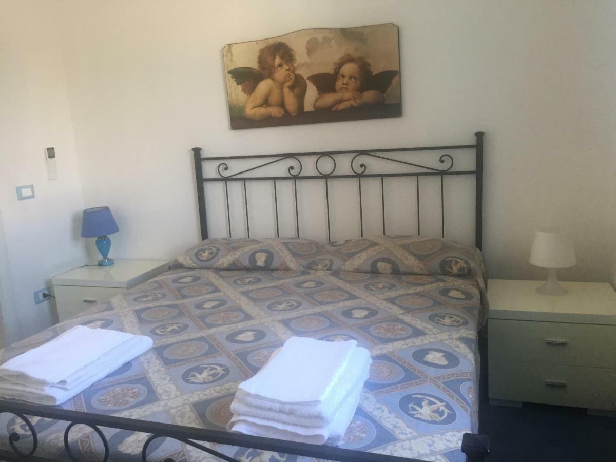 Villa Azzurra Borgo Montenero エクステリア 写真