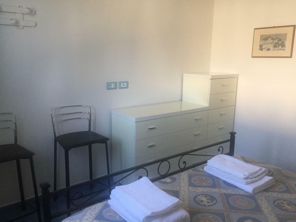 Villa Azzurra Borgo Montenero エクステリア 写真